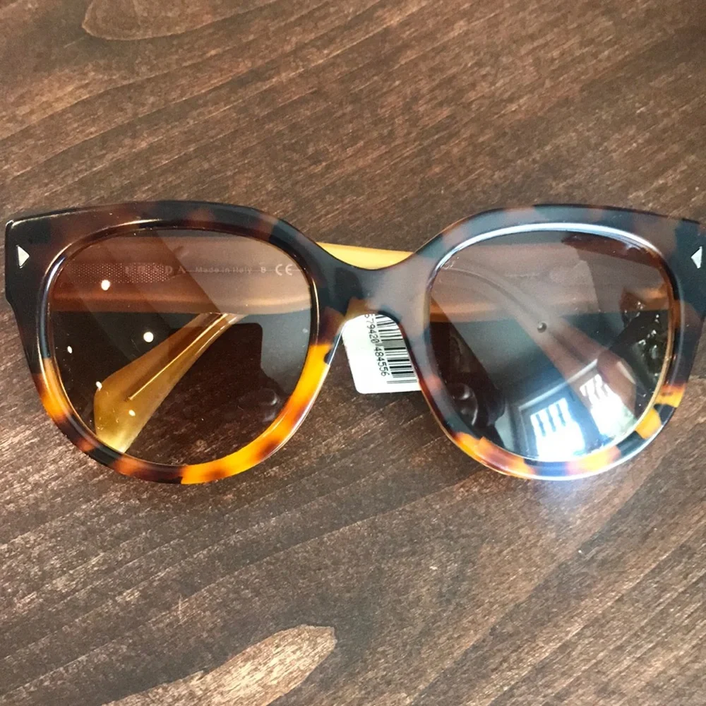 Prada Tortoiseshell and Yellow Sunglasses - Picture 5 of 12